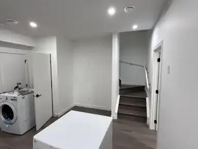 Apartment 1 Bedroom For Rent Edmonton AB 1099 ELS105087873