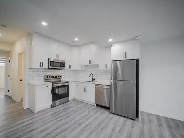 Apartment 1 Bedroom For Rent Edmonton AB 1300 ELS103839830