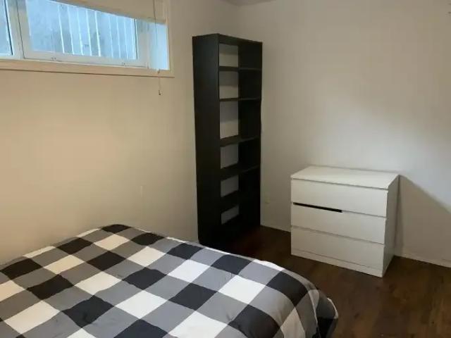 Apartment 1 Bedroom For Rent Edmonton AB 700 ES104972057