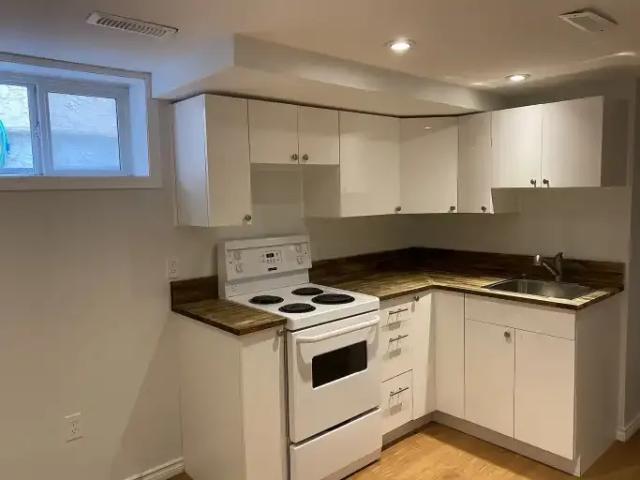 Apartment 1 Bedroom For Rent Edmonton AB 950 ES104991494