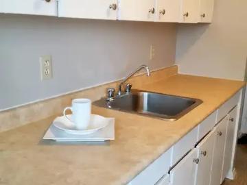 Apartment 1 Bedroom For Rent Fergus ON 1895 ES102951310