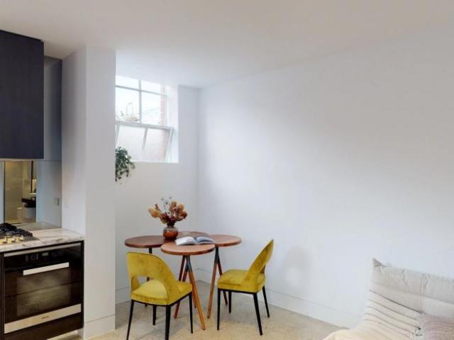 Apartment 1 Bedroom For Rent Fitzroy VIC 600 ES105584415
