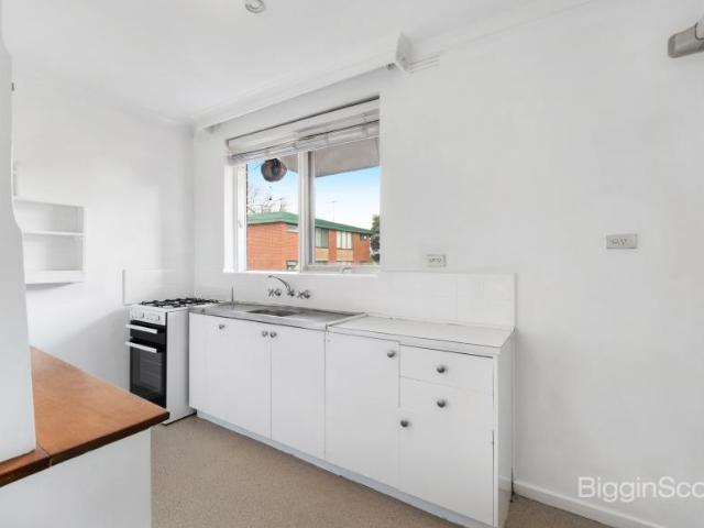 Apartment 1 Bedroom For Rent Flemington VIC 515 ES104684218