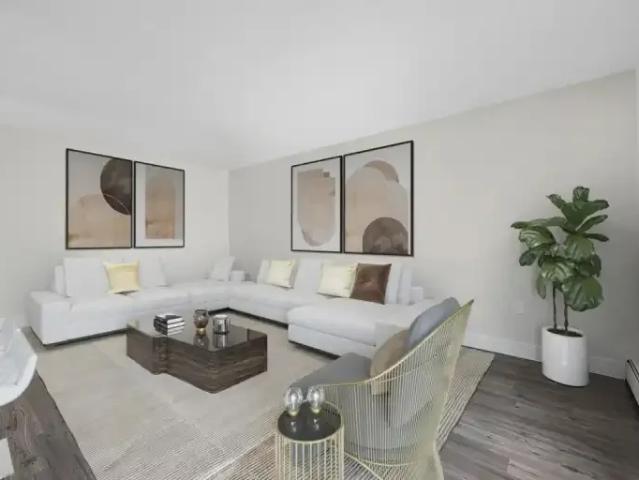 Apartment 1 Bedroom For Rent Guelph ON 2050 ES105359262