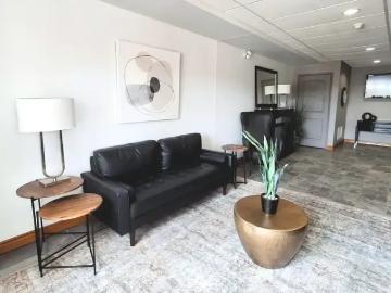 Apartment 1 Bedroom For Rent Grand Bend ON 2045 ES93356228
