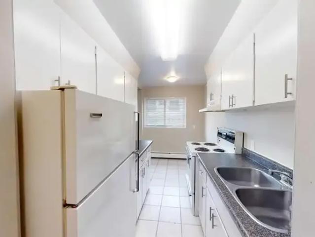 Apartment 1 Bedroom For Rent Grande Prairie AB 1259 ES103594456