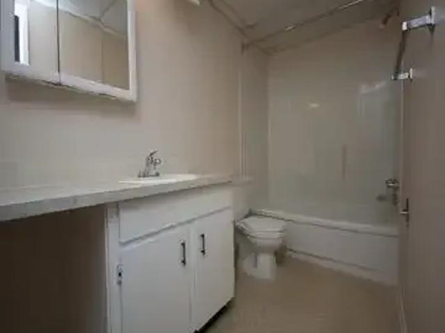Apartment 1 Bedroom For Rent Grande Prairie AB 1339 ES103651303