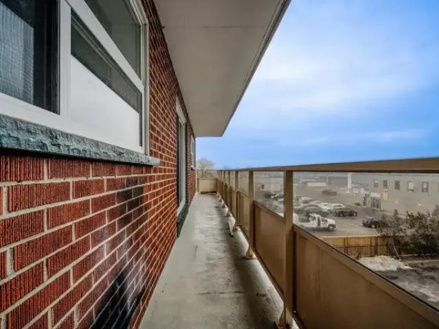 Apartment 1 Bedroom For Rent Hamilton ON 1595 ES105269010