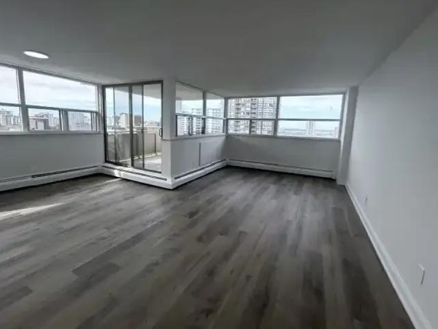 Apartment 1 Bedroom For Rent Hamilton ON 1795 ES102658234