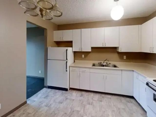 Apartment 1 Bedroom For Rent High Prairie AB 850 ES104471189