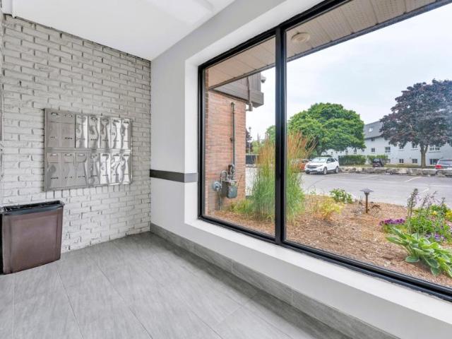 Apartment 1 Bedroom For Rent Kingston ON 1635 ES103614623