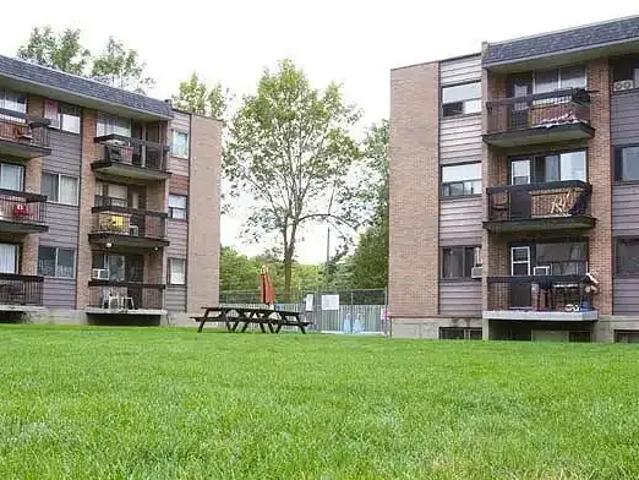 Apartment 1 Bedroom For Rent Kingston ON 1689 ES105166596