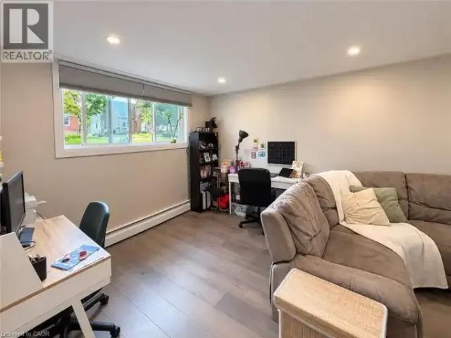 Apartment 1 Bedroom For Rent Kitchener ON 1600 ES105565533