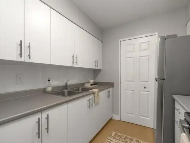 Apartment 1 Bedroom For Rent Kitchener ON 1680 ES101948352