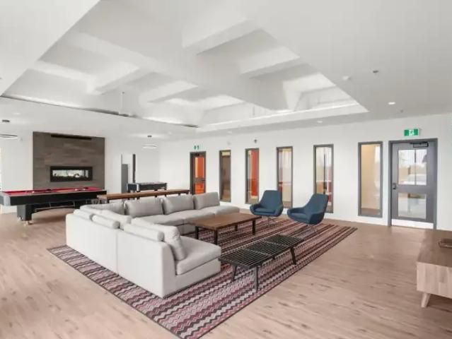 Apartment 1 Bedroom For Rent Lucan ON 1590 ES101015475