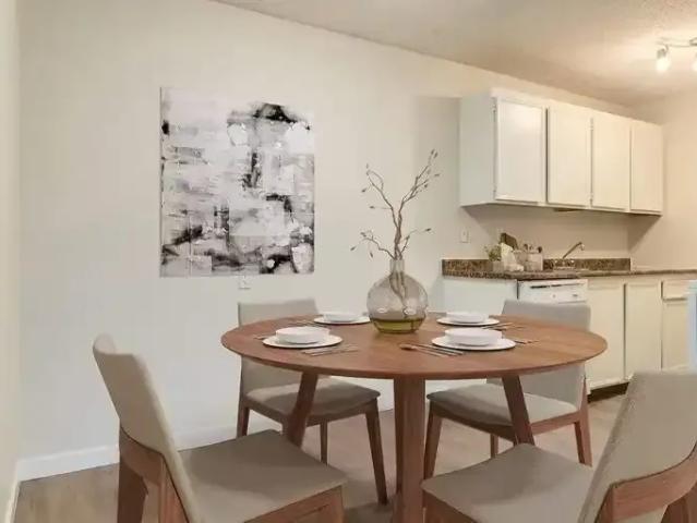 Apartment 1 Bedroom For Rent Lloydminster AB 1010 ES103839262