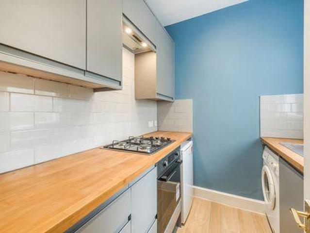 Apartment 1 Bedroom For Rent London England 2538 ES105585404