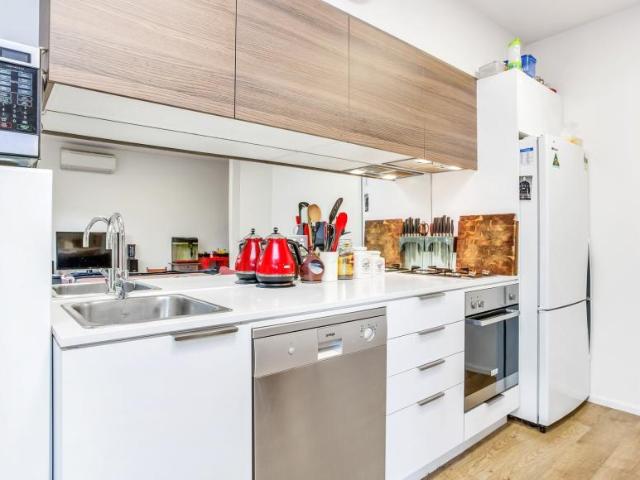 Apartment 1 Bedroom For Rent Parkville VIC 490 ELS103326568
