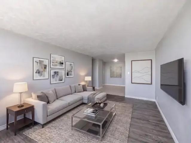 Apartment 1 Bedroom For Rent Peterborough ON 1300 ES104840567