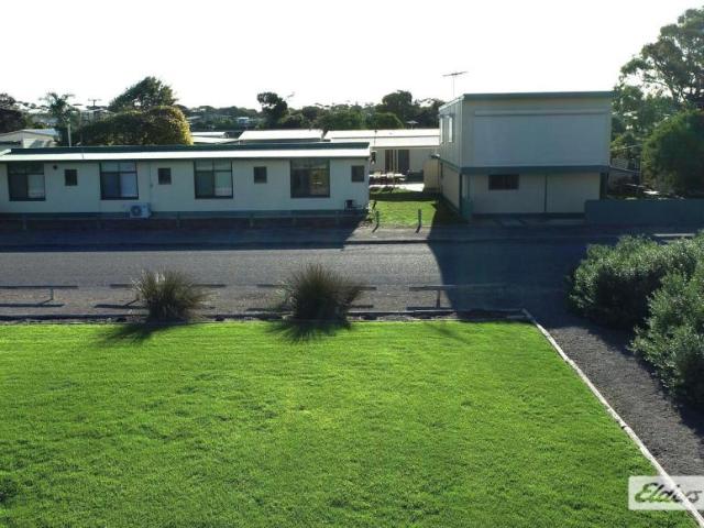 Apartment 1 Bedroom For Rent Port Vincent SA ES105934118