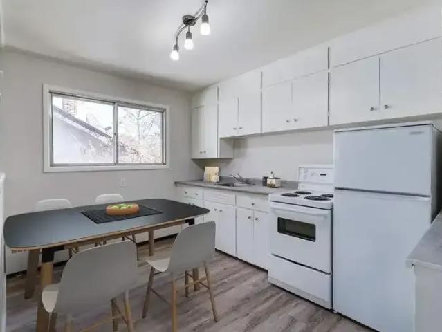Apartment 1 Bedroom For Rent Regina SK 1170 ES103178208