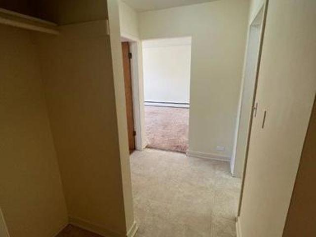 Apartment 1 Bedroom For Rent Red Deer AB 950 ES105086795