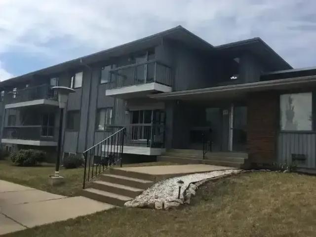 Apartment 1 Bedroom For Rent Red Deer AB 950 ES105087471