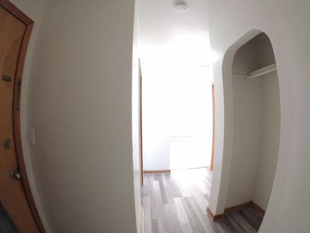Apartment 1 Bedroom For Rent Red Deer AB 900 ES103424001