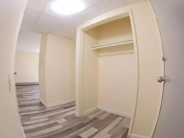 Apartment 1 Bedroom For Rent Red Deer AB 900 ES103424429