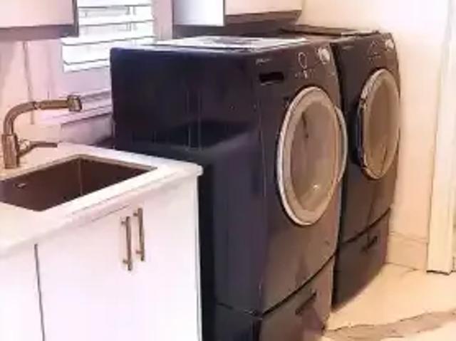 Apartment 1 Bedroom For Rent Richmond Hill ON 2300 ES105119056