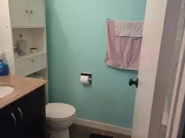 Apartment 1 Bedroom For Rent St. Albert AB 750 ES105326978