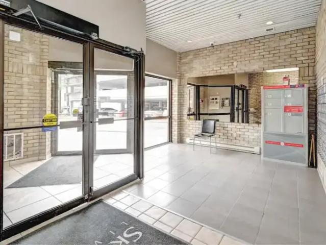 Apartment 1 Bedroom For Rent St. Thomas ON 1510 ES105653535