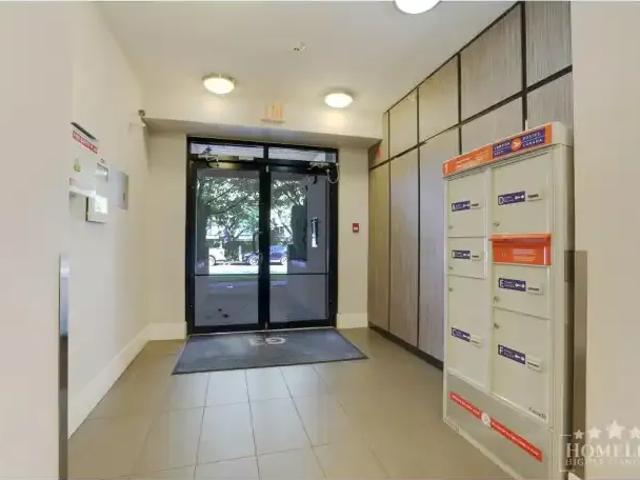 Apartment 1 Bedroom For Rent Surrey BC 1600 ES105411019