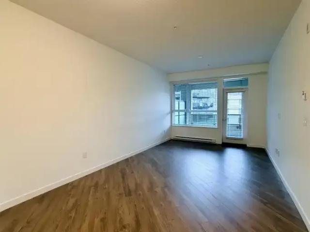 Apartment 1 Bedroom For Rent Surrey BC 1800 ES105581062
