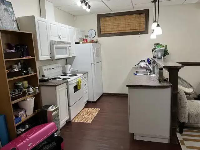 Apartment 1 Bedroom For Rent Sherwood Park AB 1175 ES102658210