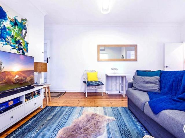 Apartment 1 Bedroom For Rent Shoal Bay, ES105237734