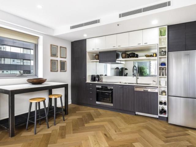 Apartment 1 Bedroom For Rent South Yarra VIC ES101580914