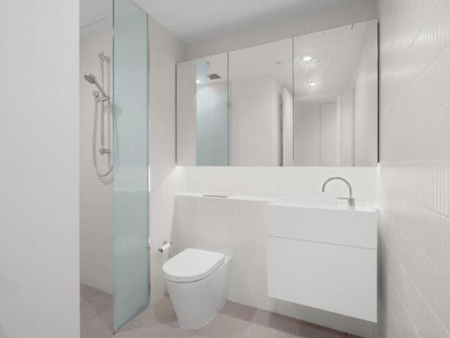 Apartment 1 Bedroom For Rent SOUTHBANK VIC 390000 ES105312604