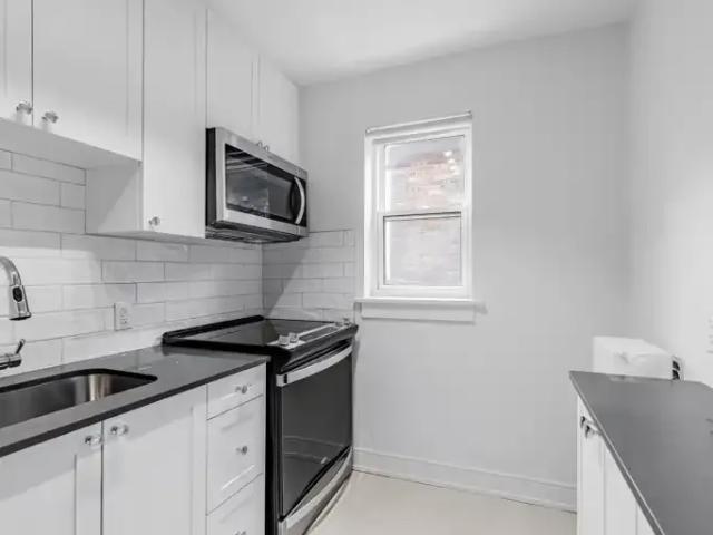 Apartment 1 Bedroom For Rent Toronto ON 2099 ES104794566