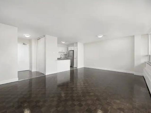 Apartment 1 Bedroom For Rent Toronto ON 2121 ES103694102