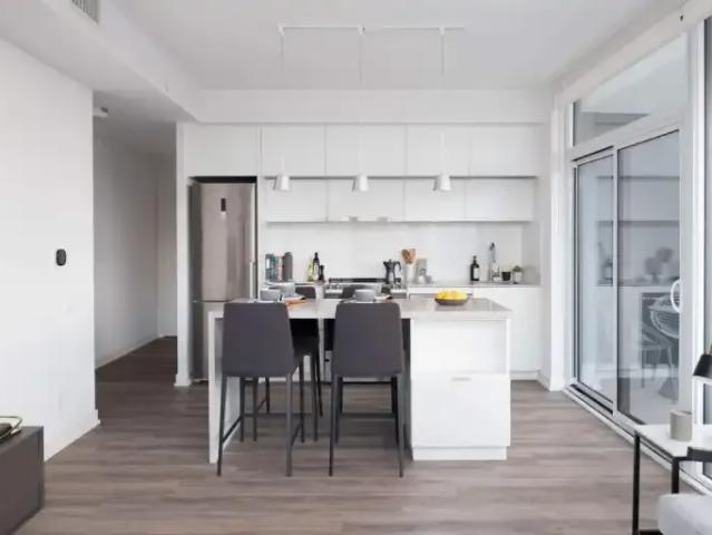 Apartment 1 Bedroom For Rent Toronto ON 2246 ES103610944