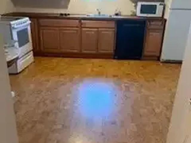 Apartment 1 Bedroom For Rent Trochu AB 1000 ES105150971