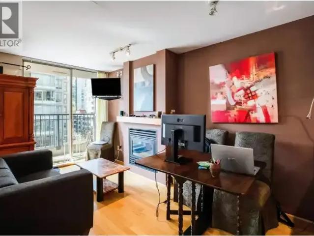 Apartment 1 Bedroom For Rent Vancouver BC 2250 ES103840400