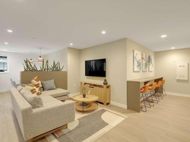 Apartment 1 Bedroom For Rent Vancouver BC 2595 ES98314834