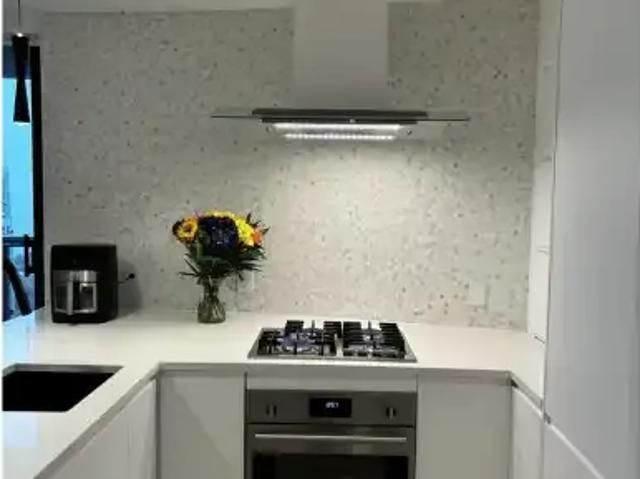 Apartment 1 Bedroom For Rent Vancouver BC 3300 ES105410910