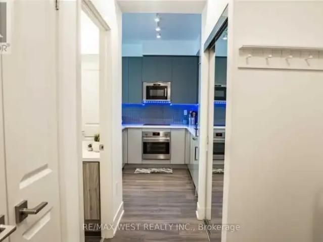 Apartment 1 Bedroom For Rent Vaughan ON 2450 ES103840411