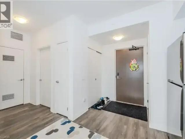 Apartment 1 Bedroom For Rent Waterloo ON 1700 ES105486638