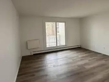Apartment 1 Bedroom For Rent Winnipeg MB 1353 ES99792652