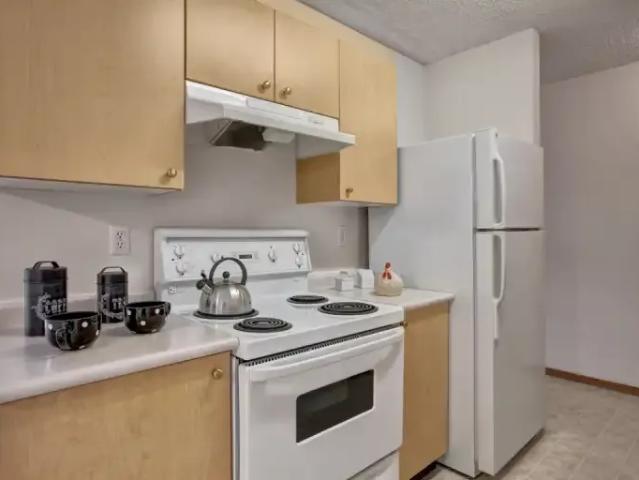 Apartment 1 Bedroom For Rent Winnipeg MB 1380 ES104256656