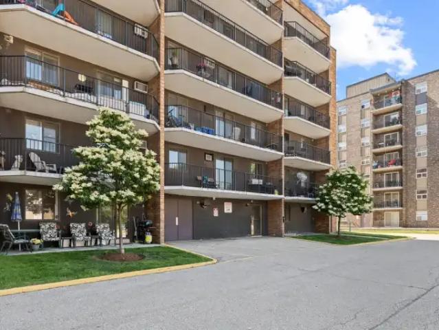 Apartment 1 Bedroom For Rent Windsor ON 1300 ELS105100175